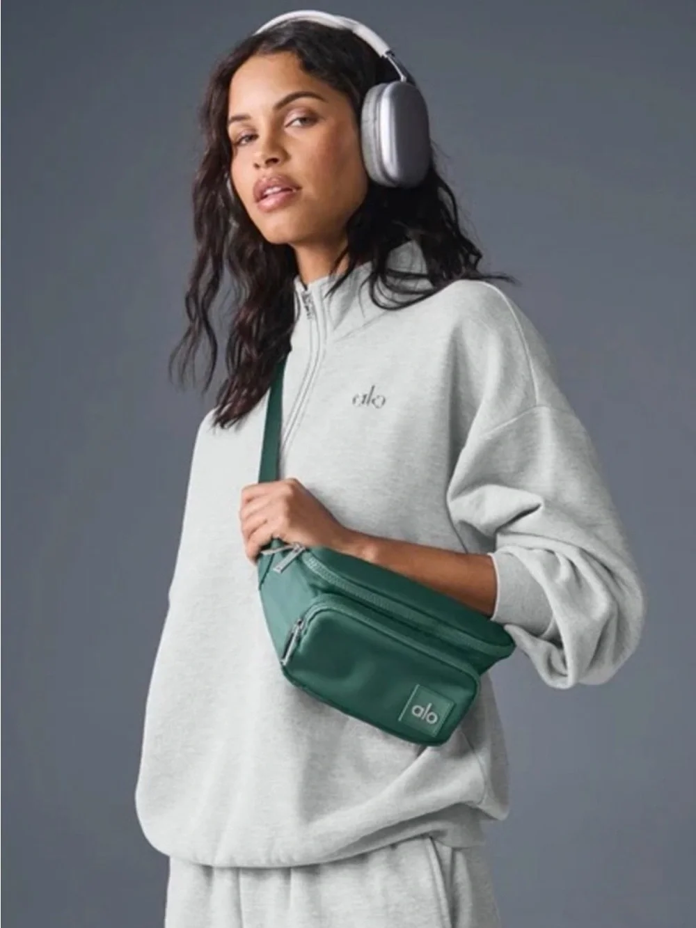 ALO Yoga Dark Green Belt Fanny Bag